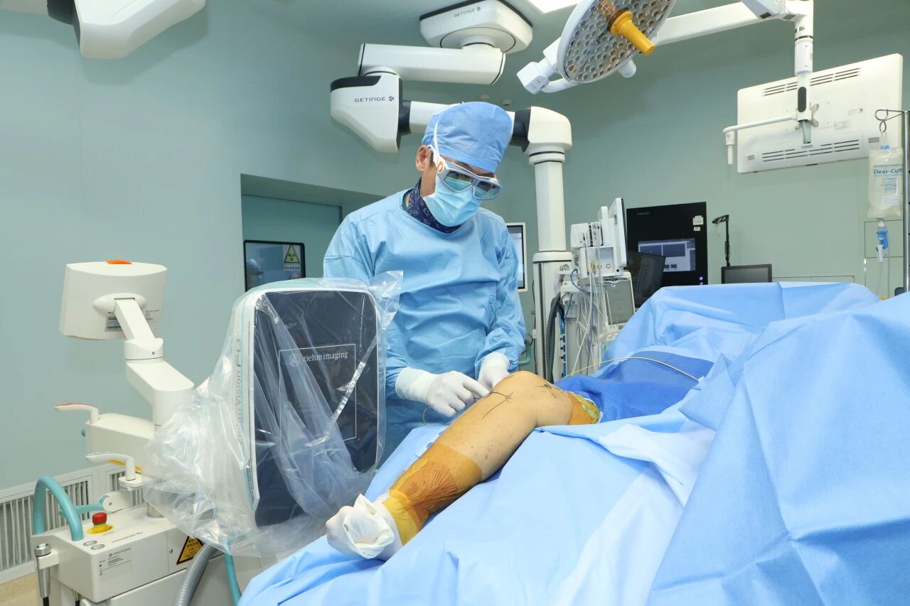 China's First Leonardo-Guided Knee Nerve Ablation at Lecheng